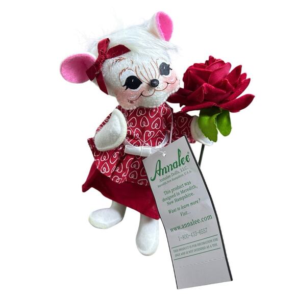 Annalee Valentine Mouse Doll Girl w/ Red Rose 6” Collectible Figurine NW - Picture 1 of 4